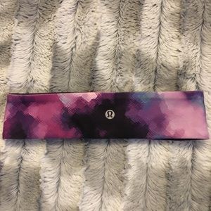 Lululemon Fly Away Tamer Headband